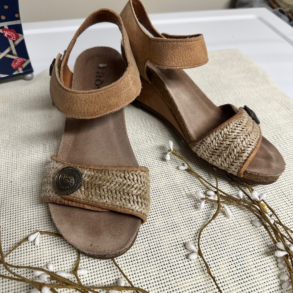 Taos Womens Holiday Wedge Jute Strap  Lightweight‎ Ankle Strap Sandals 36/ 5-5.5